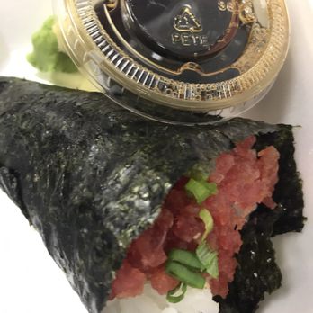Sushi Thai Fusion - Spicy tuna hand roll only $4 - Thai Near Me - Delray Beach, Florida