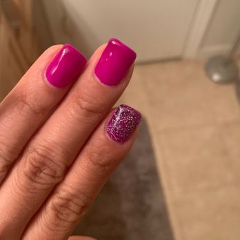 FASHIO Nails & Spa Baytown - Lumpy shellac nails - Nail Salons Near Me - Baytown, Texas FASHIO Nails & Spa Baytown - Lumpy shellac nails - Nail Salons Near Me - Baytown, Texas