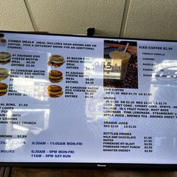 Earl’s Chill And Grill - They offer breakfast now !