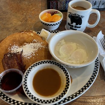Black Bear Diner Tracy - Pancakes with Poached egg - American Near Me - Tracy, California