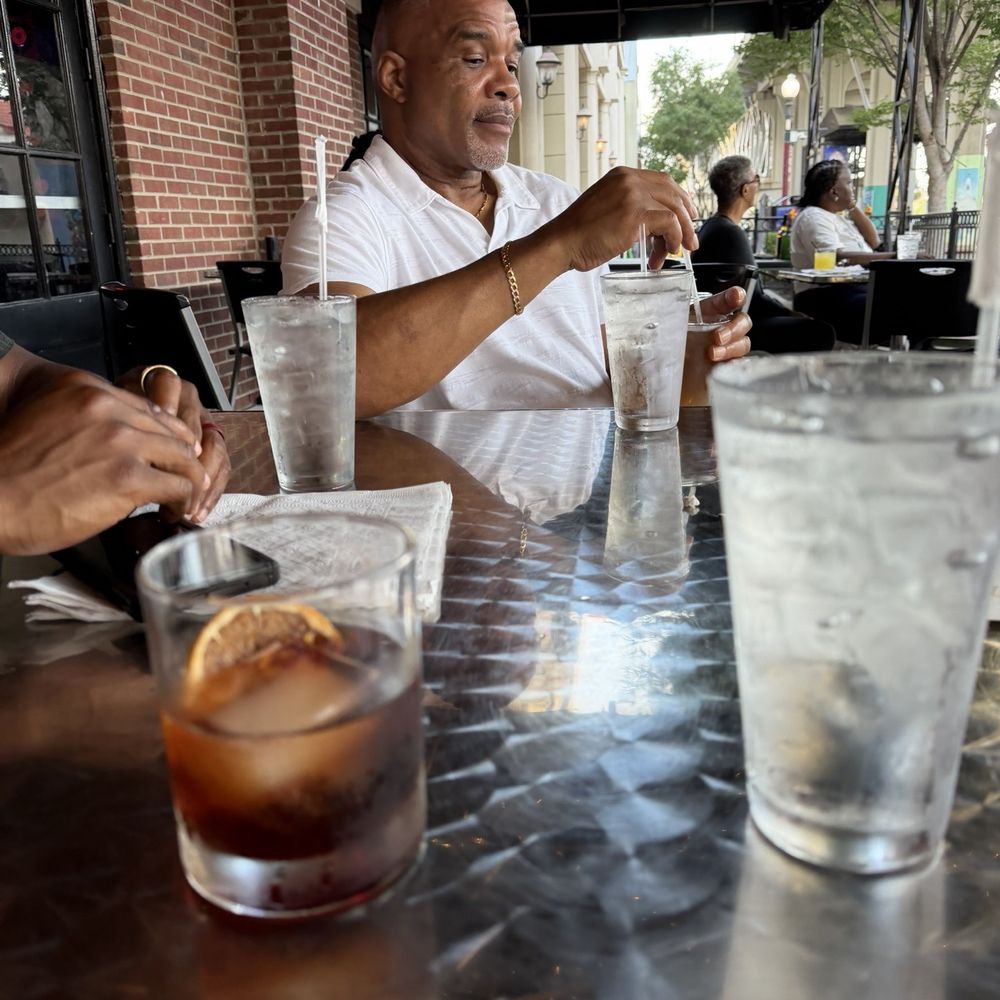 Red River Social Kitchen Bar - Old fashion - American Near Me - Shreveport, Louisiana Red River Social Kitchen Bar - Old fashion - American Near Me - Shreveport, Louisiana