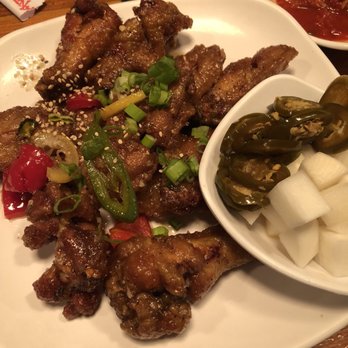 Dan Sung Sa - Garlic and soy Korean fried chicken ($16) - Korean Near Me - Oakland, California