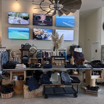 The Marketplace at Isla Bella - Cafes Near Me - Marathon, Florida The Marketplace at Isla Bella - Cafes Near Me - Marathon, Florida