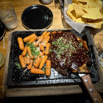 Tlahcos - Monte Alban - Mexican Near Me - Plainfield, Indiana
