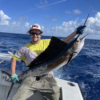 Gradyful Fishing Charters - Nice day of fishing!! - Fishing Near Me - Pompano Beach, Florida