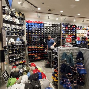 Lids - Store - Hats Near Me - Las Vegas, Nevada