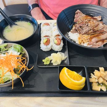 Tanoshi Japanese Bistro - 2-Item Teriyaki Beef Bento - Sushi Bars Near Me - Walnut Creek, California