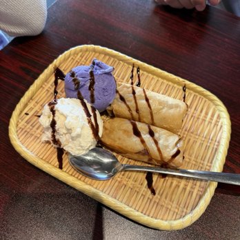 Pinoy Grill - Turon with ube and vanilla ice cream - Filipino Near Me - Arlington Heights, Illinois