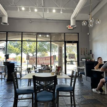 Lily's Cafe - Latin American Near Me - Plano, Texas