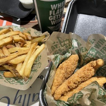 Wingstop - Tenders with fries - Chicken Wings Near Me - Metairie, Louisiana Wingstop - Tenders with fries - Chicken Wings Near Me - Metairie, Louisiana