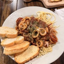 Calamari Puttanesca