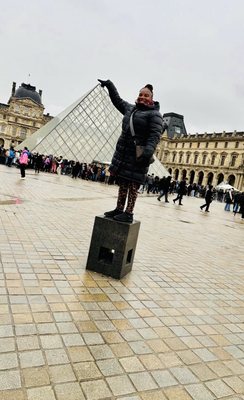 Carrousel du Louvre by null