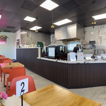 Brunch & Bloom Artisan Cafe - Counter to order - Breakfast & Brunch Near Me - Brentwood, California Brunch & Bloom Artisan Cafe - Counter to order - Breakfast & Brunch Near Me - Brentwood, California