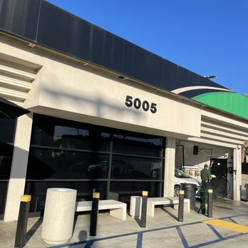 Enterprise Rent-A-Car - Car Rental Near Me - Sherman Oaks, California Enterprise Rent-A-Car - Car Rental Near Me - Sherman Oaks, California