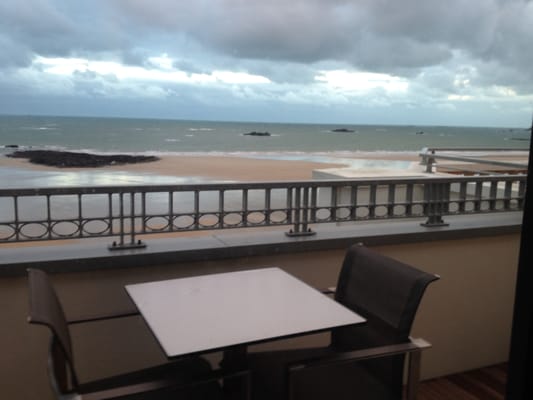 Hotel Le Nouveau Monde by null