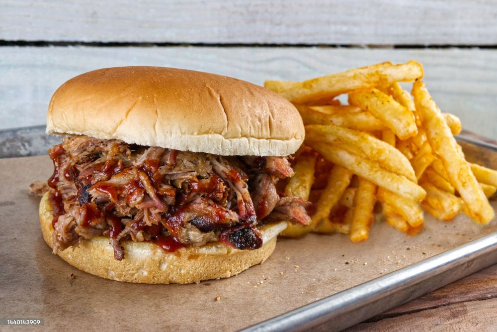 THE LANDING CAFE & BBQ Updated October 2024 1 Pangborn Rd