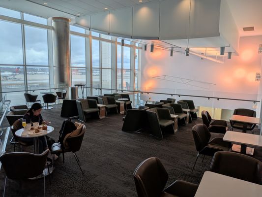 Hartsfield-Jackson Atlanta International Airport by null