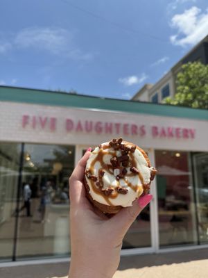 Five Daughters Bakery | Avalon by null