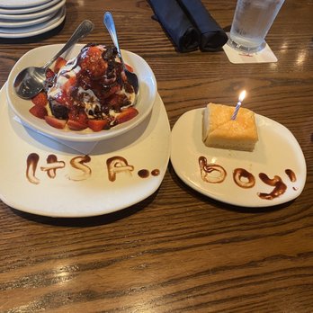 Outback Steakhouse - Butter Cake Chocolate Thunder from Down Under** - Steakhouses Near Me - Norman, Oklahoma