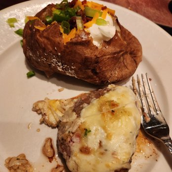LongHorn Steakhouse - 6oz Sirlion with Parmesan Cheese Crust Top with Loaded Baked Potato - Steakhouses Near Me - Round Rock, Texas