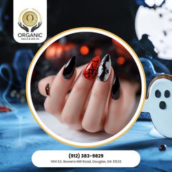 Organic - Spooky webs never go out of style! These spider designs are catching all the Halloween chills.
 Book your creepy-cute set today!
