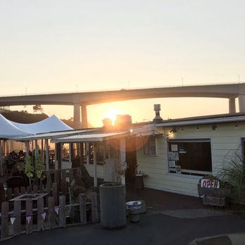 Noyo River Grill - American Near Me - Fort Bragg, California