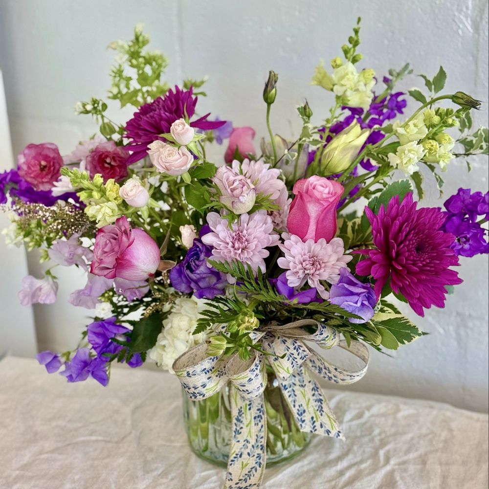 Bartlett Flowers & Gifts - Vibrant & Gorgeous - Florists Near Me - Roseville, California