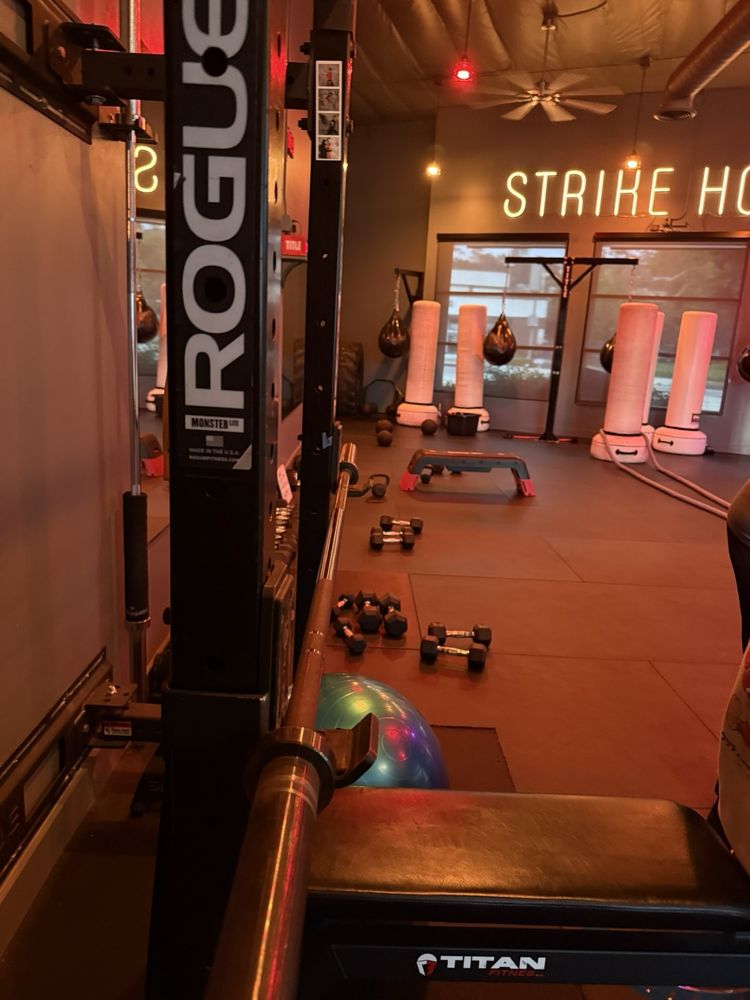Strike House Fitness Logo