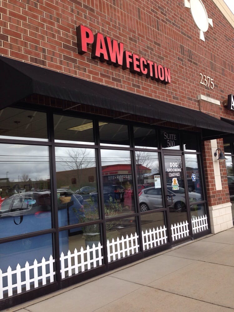 PAWFECTION PET GROOMING 2375 Bowes Rd, Elgin, Illinois Pet Groomers