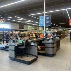 ALDI - There's a whole empty shelf