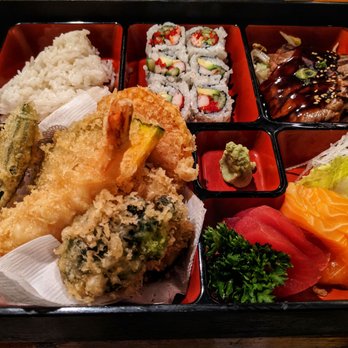 Kinoya Sushi Bar - Chef Special with Steak - Sushi Bars Near Me - Toronto, Ontario Kinoya Sushi Bar - Chef Special with Steak - Sushi Bars Near Me - Toronto, Ontario