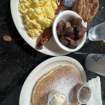 The Glass Hat Cafe - Big Breakfast with coffee and water - Breakfast & Brunch Near Me - Shreveport, Louisiana The Glass Hat Cafe - Big Breakfast with coffee and water - Breakfast & Brunch Near Me - Shreveport, Louisiana