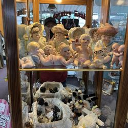 Country Roads Vendor Mall