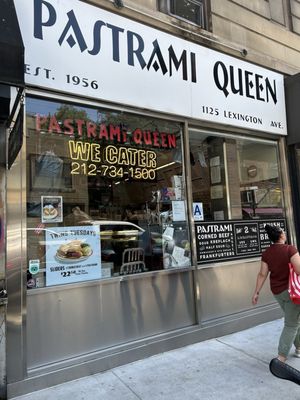 Pastrami Queen by null