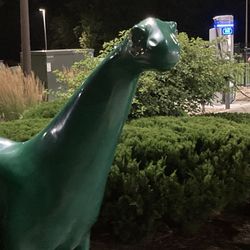 Speedy's Convenience Store - The dinosaur and the rapid charger