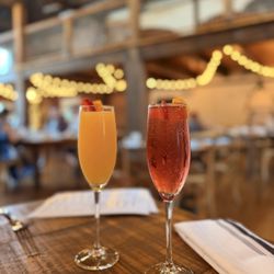 Cranberry and traditional mimosas