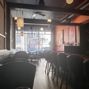 Manila Resto - Bar lounge - Sushi Bars Near Me - Oshkosh, Wisconsin