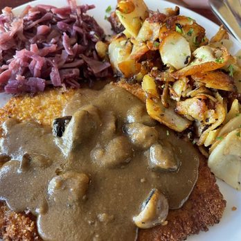 Haus Murphy's - Jager Schnitzel with red cabbage and German Fried Potatoes - German Near Me - Glendale, Arizona Haus Murphy's - Jager Schnitzel with red cabbage and German Fried Potatoes - German Near Me - Glendale, Arizona