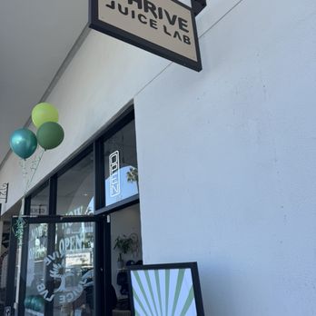 Thrive Juice Lab - Juice Bars & Smoothies Near Me - Costa Mesa, California Thrive Juice Lab - Juice Bars & Smoothies Near Me - Costa Mesa, California