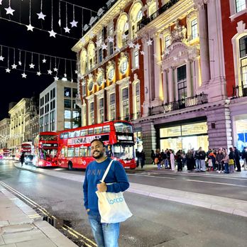 Oxford Street - Oxford Street, London_Yelp_Sanju-1 - Local Flavor Near Me - London, XGL