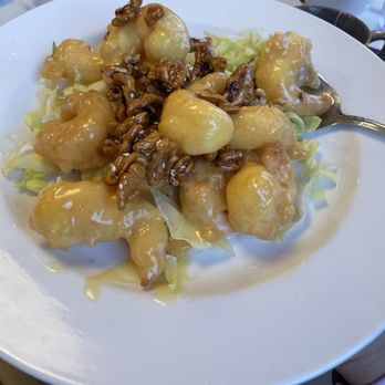 Moonga Asian Bistro - Honey Walnut shrimp - Asian Fusion Near Me - Kaneohe, Hawaii
