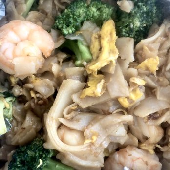Thai Kitchen - Pad 39. See-Ew Lunch Special - Thai Near Me - Union City, California