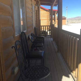 Windmill Ridge Lodging - Porch sit'n area - Hotels Near Me - Alamo, Nevada Windmill Ridge Lodging - Porch sit'n area - Hotels Near Me - Alamo, Nevada