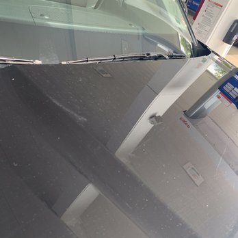 Shenandoah Exxon - the windshield of a car - Gas Stations Near Me - Leesburg, Virginia Shenandoah Exxon - the windshield of a car - Gas Stations Near Me - Leesburg, Virginia