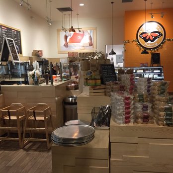 La Monarca Bakery & Cafe - Lots to choose from - Bakeries Near Me - Pico Rivera, California
