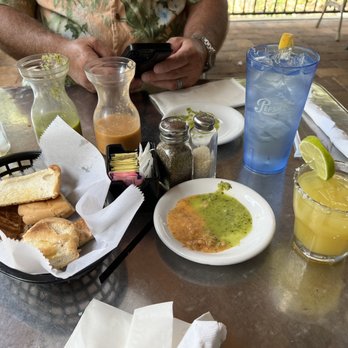 Copacabana Cuban Café - Complementary bread and dips - Cuban Near Me - Mount Dora, Florida Copacabana Cuban Café - Complementary bread and dips - Cuban Near Me - Mount Dora, Florida