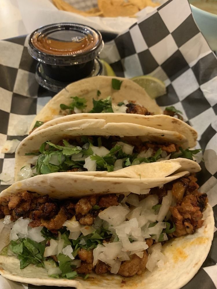 Reyes Taqueria & Cantina