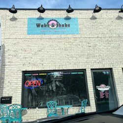 Wake & Shake - Store front