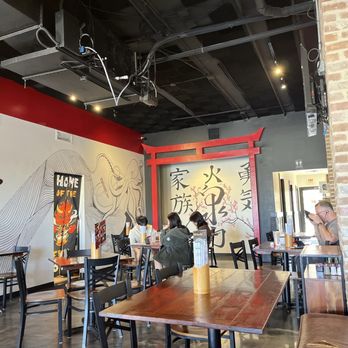 Izumi Ramen - Dining Room - Ramen Near Me - Lafayette, Louisiana Izumi Ramen - Dining Room - Ramen Near Me - Lafayette, Louisiana