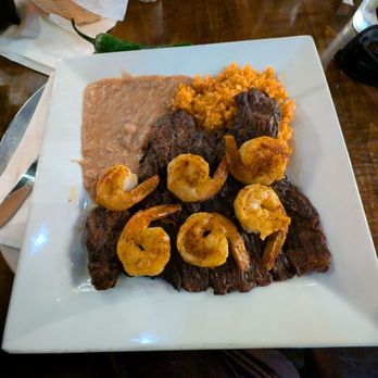 Yoli's Mexican Grill - Mar Y Tierra - Mexican Near Me - Riverside, California